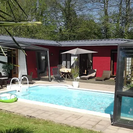 Alpstuga Quaint Chalet With Private Pool In Lesneven